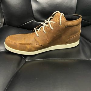 Reef men’s 10.5 shoes